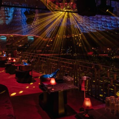 Club Chinois interior