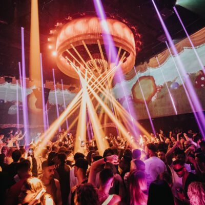 Club Chinois Ibiza is full of people dancing